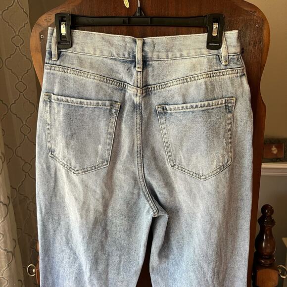 Pacsun distressed hi rise size 27 mom jeans - Picture 6 of 9